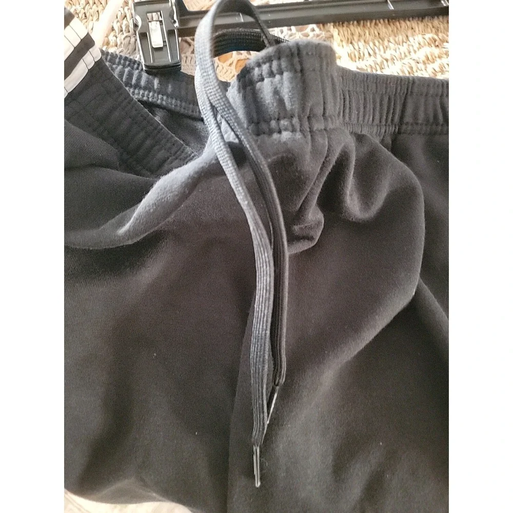 Adidas Sweatpants Mens Sz 2XL Black Fleece Lined Three Stripes Elastic Waist